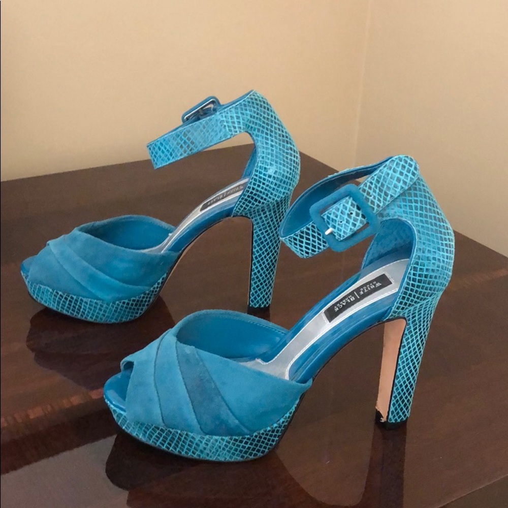 Turquoise suede open toe sandals